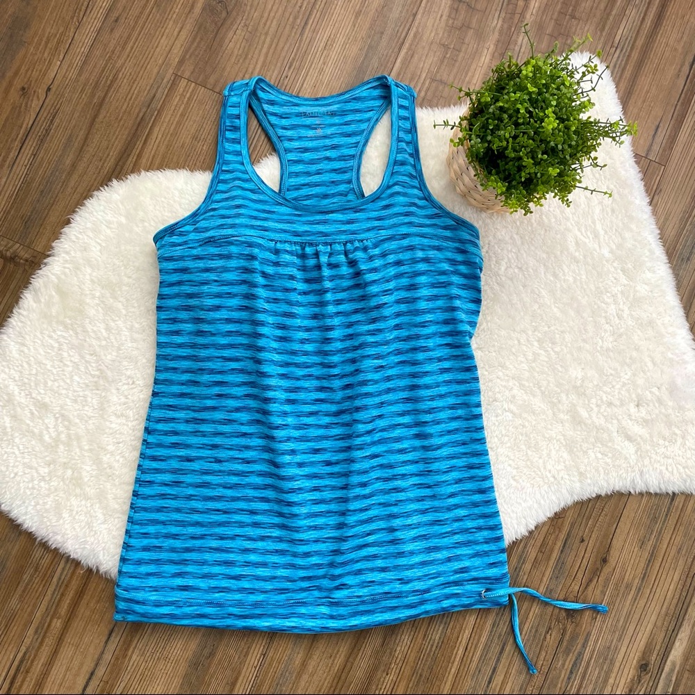 Sz M Athleta Tank w built in bra